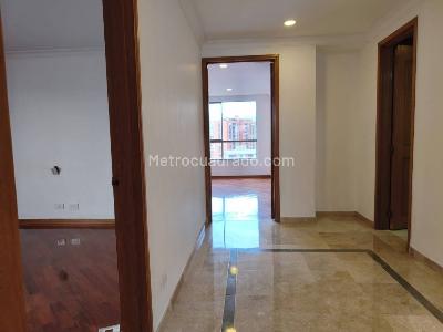 Apartamento en arriendo en Los Balsos, Medellín · foto 7 de 20