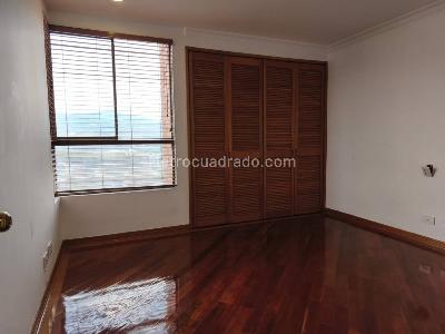 Apartamento en arriendo en Los Balsos, Medellín · foto 13 de 20