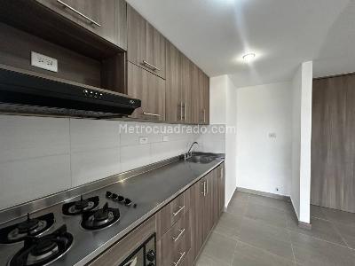 Apartamento en venta en Viviendas Del Sur, Itagüí · foto 2 de 17