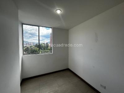 Apartamento en venta en Viviendas Del Sur, Itagüí · foto 9 de 17