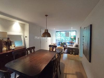 Apartamento de 3 alcobas en arriendo en San Diego, Medellín, 90 m² · foto 2 de 20