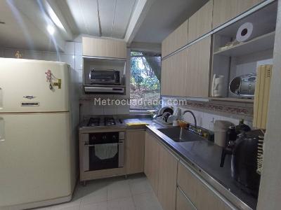 Apartamento de 3 alcobas en arriendo en San Diego, Medellín, 90 m² · foto 5 de 20
