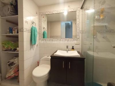 Apartamento de 3 alcobas en arriendo en San Diego, Medellín, 90 m² · foto 19 de 20