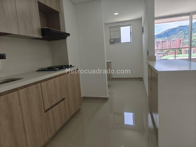 2BR Apartment in Horizontes (63 m²) - 4