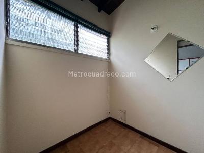Apartamento de 3 alcobas en venta en Patio Bonito, Medellín, 147 m² · foto 17 de 20