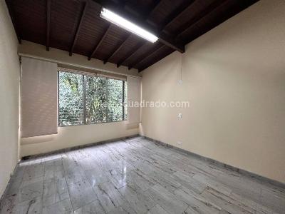 Apartamento de 3 alcobas en venta en Patio Bonito, Medellín, 147 m² · foto 9 de 20