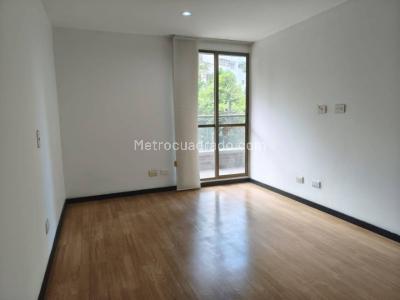 Apartaestudio en arriendo en Loma De Los Gonzalez, Medellín, 64 m² · foto 6 de 9