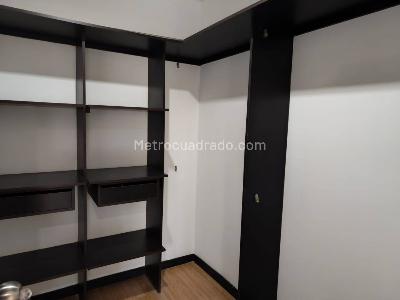 Apartaestudio en arriendo en Loma De Los Gonzalez, Medellín, 64 m² · foto 8 de 9