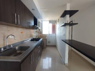 Apartamento de 2 alcobas en arriendo en Los Colegios, Rionegro, 55 m² · foto 2 de 11