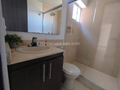 Apartamento de 2 alcobas en arriendo en Los Colegios, Rionegro, 55 m² · foto 8 de 11