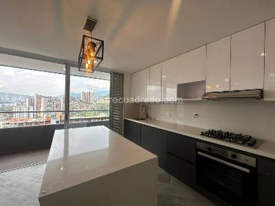 Apartamento en venta en Viviendas Del Sur, Itagüí · foto 4 de 13