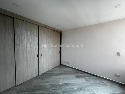 Apartamento en venta en Viviendas Del Sur, Itagüí · foto 8 de 13