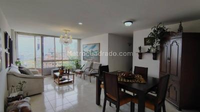 Apartamento de 3 alcobas en venta en La Florida, Medellín, 97 m² · foto 2 de 13