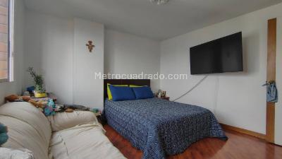 Apartamento de 3 alcobas en venta en La Florida, Medellín, 97 m² · foto 9 de 13