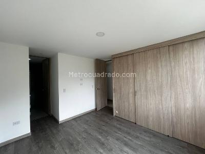 Apartamento de 3 alcobas en venta en Aves Maria, Sabaneta, 71 m² · foto 11 de 14