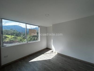 Apartamento de 3 alcobas en venta en Aves Maria, Sabaneta, 71 m² · foto 12 de 14