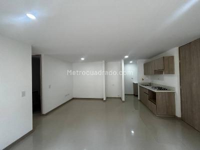 Apartamento de 3 alcobas en venta en Aves Maria, Sabaneta, 71 m² · foto 2 de 14