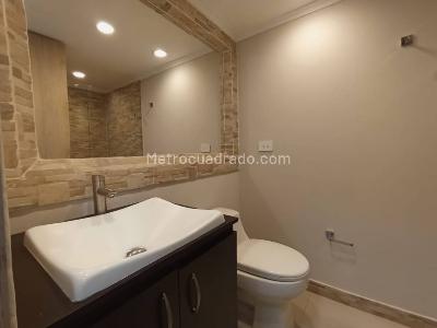 Apartamento en arriendo en San Lucas, Medellín · foto 19 de 20