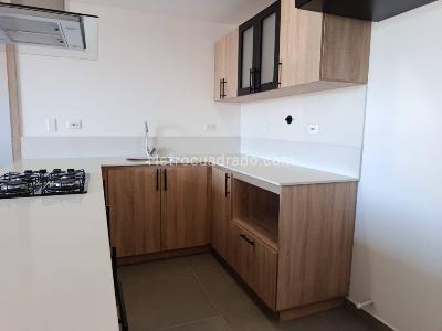 Apartamento de 3 alcobas en arriendo en Vereda Los Alticos San Antonio De Pereira, Rionegro, 75 m² · foto 3 de 17