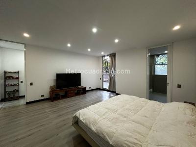 Apartamento de 2 alcobas en venta en Provenza, Medellín, 290 m² · foto 16 de 20