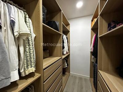 Apartamento de 2 alcobas en venta en Provenza, Medellín, 290 m² · foto 18 de 20