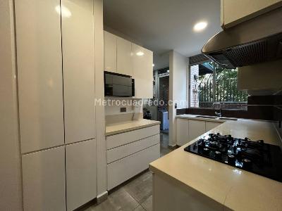 Apartamento de 2 alcobas en venta en Provenza, Medellín, 290 m² · foto 9 de 20