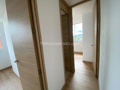 Apartamento de 3 alcobas en venta en Rionegro, Rionegro, 73 m² · foto 10 de 17