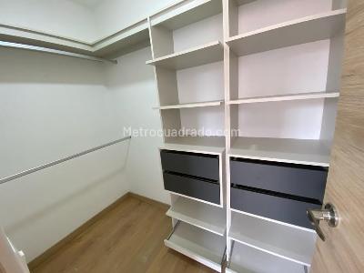 Apartamento de 3 alcobas en venta en Rionegro, Rionegro, 73 m² · foto 8 de 17