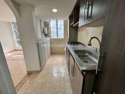 Apartamento de 3 alcobas en arriendo en Envigado, Envigado, 70 m² · foto 2 de 16