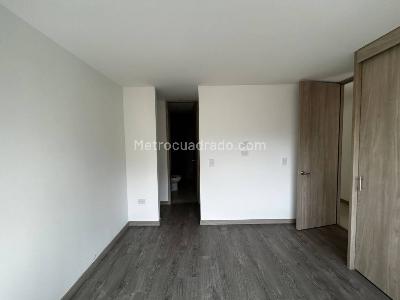 Apartamento de 3 alcobas en venta en Aves Maria, Sabaneta, 71 m² · foto 13 de 14
