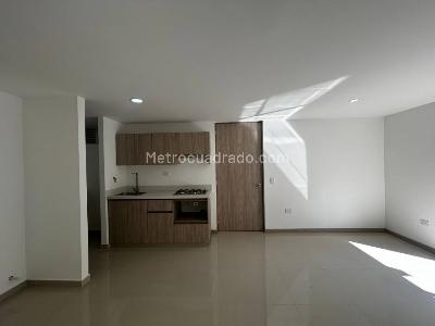 Apartamento de 3 alcobas en venta en Aves Maria, Sabaneta, 71 m² · foto 5 de 14