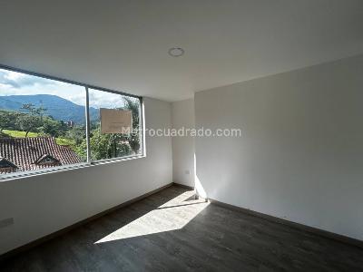 Apartamento de 3 alcobas en venta en Aves Maria, Sabaneta, 71 m² · foto 7 de 14