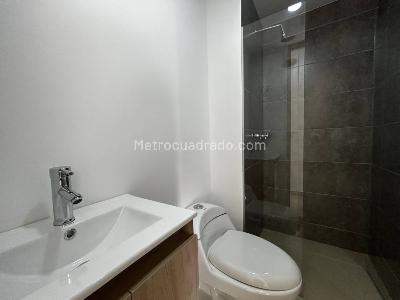 Apartamento de 3 alcobas en venta en Aves Maria, Sabaneta, 71 m² · foto 8 de 14