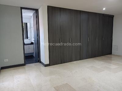 Apartamento de 3 alcobas en venta en Castropol, Medellín, 138 m² · foto 15 de 19