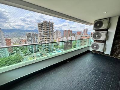 Apartamento de 3 alcobas en venta en Castropol, Medellín, 138 m² · foto 19 de 19