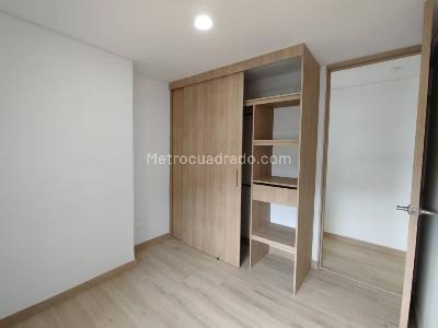 Apartamento de 3 alcobas en arriendo en San Antonio, Rionegro, 74 m² · foto 12 de 17