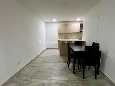 Apartamento de 3 alcobas en venta en La Colina, Medellín, 78 m² · foto 7 de 20