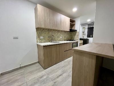 Apartamento de 3 alcobas en venta en La Colina, Medellín, 78 m² · foto 10 de 20