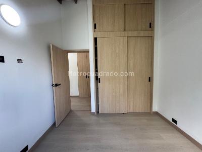 Apartamento de 3 alcobas en venta en Patio Bonito, Medellín, 87 m² · foto 15 de 19