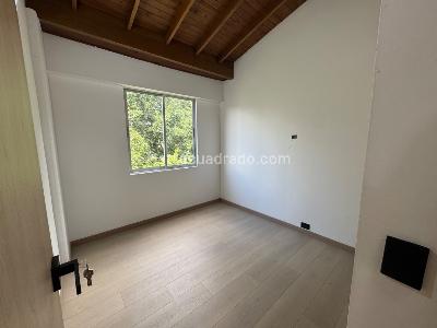 Apartamento de 3 alcobas en venta en Patio Bonito, Medellín, 87 m² · foto 16 de 19
