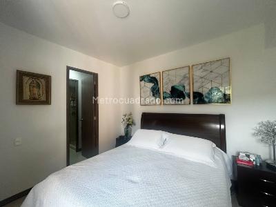 Apartamento de 3 alcobas en venta en Asdesillas, Sabaneta, 80 m² · foto 17 de 20