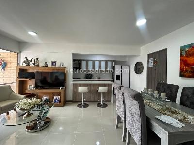 Apartamento de 3 alcobas en venta en Asdesillas, Sabaneta, 80 m² · foto 7 de 20