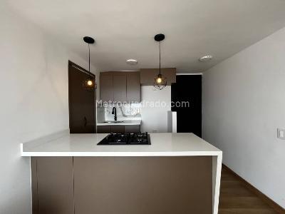 Apartamento en venta en Viviendas Del Sur, Itagüí · foto 2 de 18
