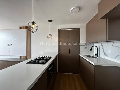 Apartamento en venta en Viviendas Del Sur, Itagüí · foto 3 de 18