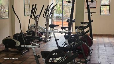 Casa de 3 alcobas en venta en Loma Del Escobero, Envigado, 127 m² · foto 18 de 20