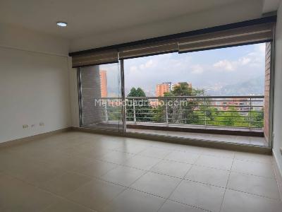 Apartamento de 2 alcobas en arriendo en Loma Del Escobero, Envigado, 93 m² · foto 15 de 18