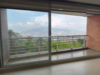 Apartamento de 2 alcobas en arriendo en Loma Del Escobero, Envigado, 93 m² · foto 16 de 18