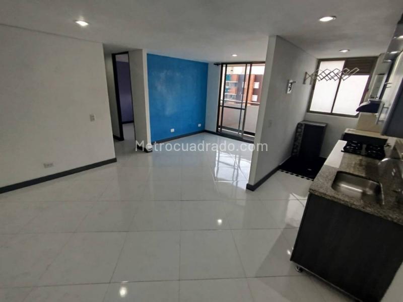 2BR Apartment in La Ferreria (68 m²)