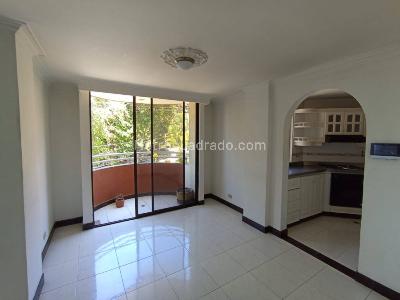 Apartamento en arriendo en Castropol, Medellín · foto 3 de 20