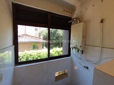 Apartamento en arriendo en Castropol, Medellín · foto 6 de 20